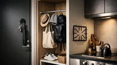 Hyödynnä kodin kuolleet kulmat: 3 irrotettavaa säilytyskikkaa ilman poraa