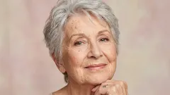 Yli 60-vuotiaiden naisten kannattaa lopettaa nämä asiat – tässä syy