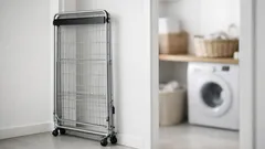 Tee taitettava pyykkikori wire-verkosta: rullaa kevyesti ja litistyy seinän viereen